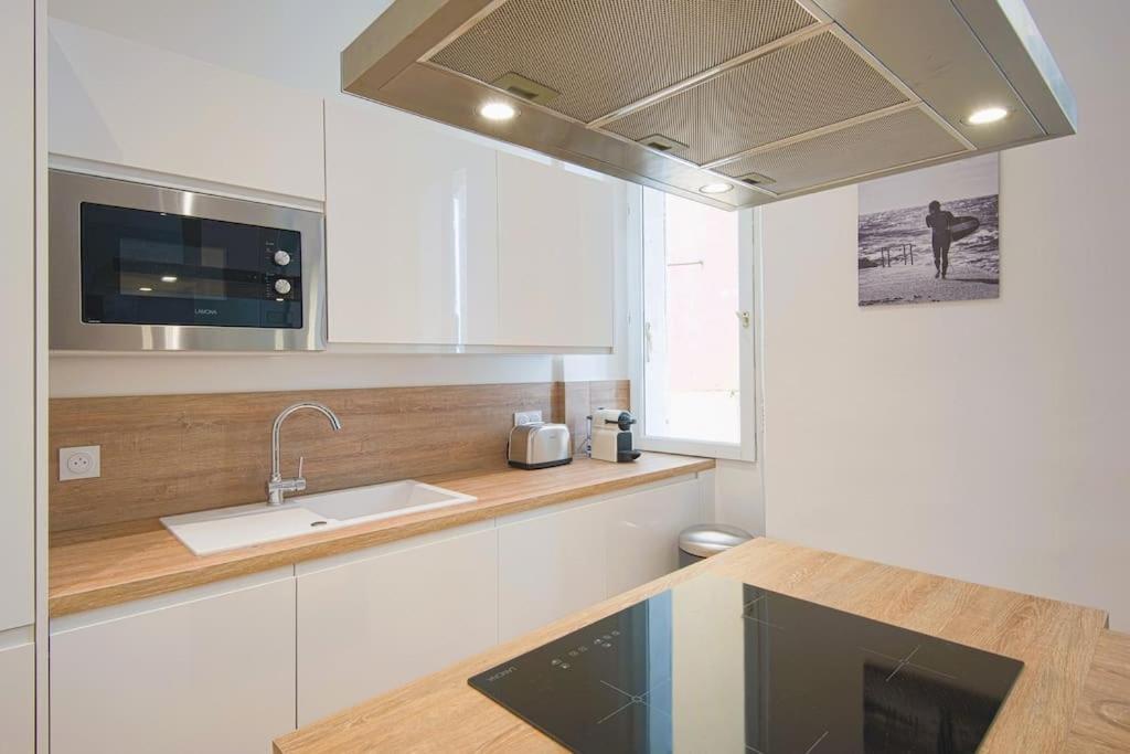 Spacious T2 Near The Halles And The Harbour Toulon Exterior photo